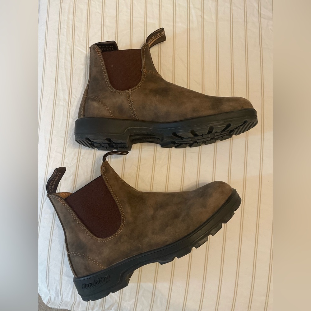 Blundstones (womens) 585 rustic brown